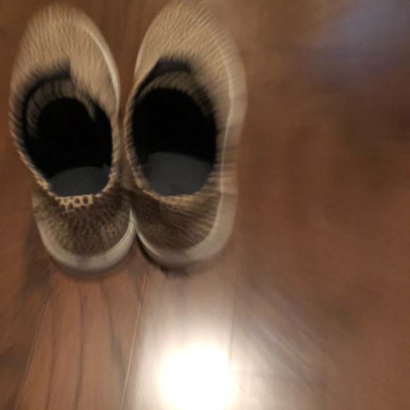 Wedge leopard booties - Picture 3 of 3